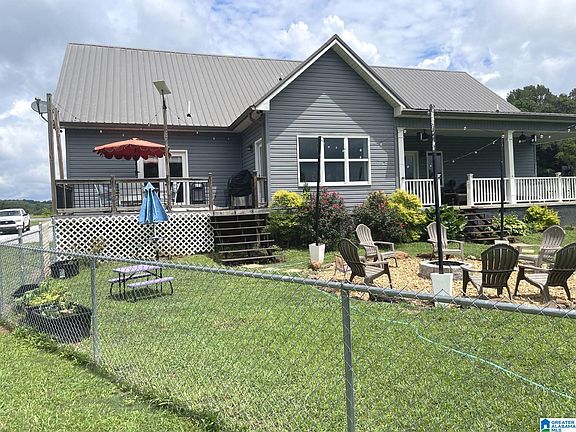 2nd image of 457 Prairie Creek Rd