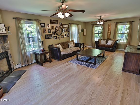 3rd image of 209 Doolan Rd