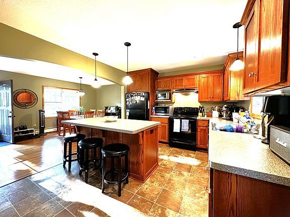 3rd image of 4311 Reservoir Blvd NE