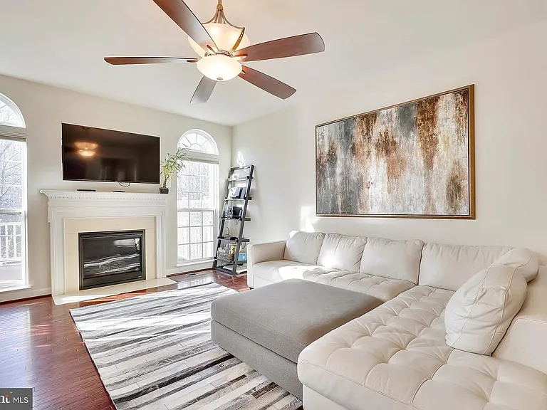 15015 Nancy Gibbons Ter — Photo 9