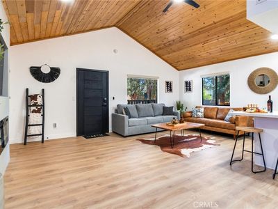 332 E Country Club Blvd, Big Bear City, CA, 92314