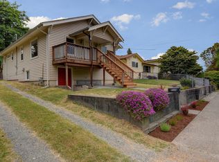 8129 18th Ave SW, Seattle, WA 98106