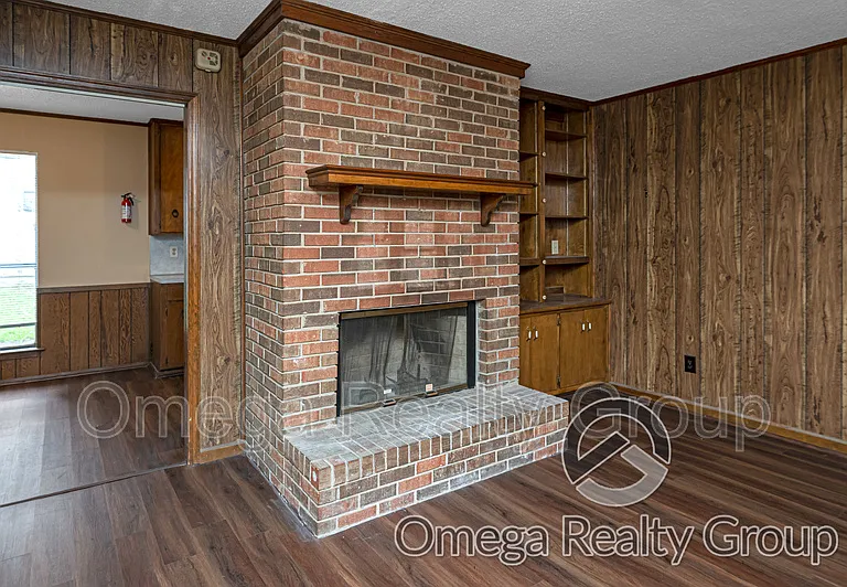 4078 Strathmore Dr — Photo 17