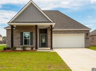2028 Clark Ave, Zachary, LA 70791