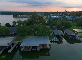 902 Impala Dr, Granite Shoals, TX 78654