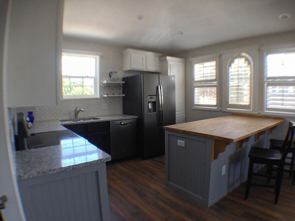 4th image of 2808 N Gaylord St