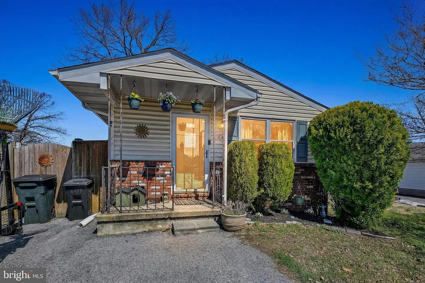 22 Main Ave SW photo 1