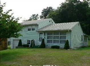 8 Charnes Dr, East Haven, CT 06513