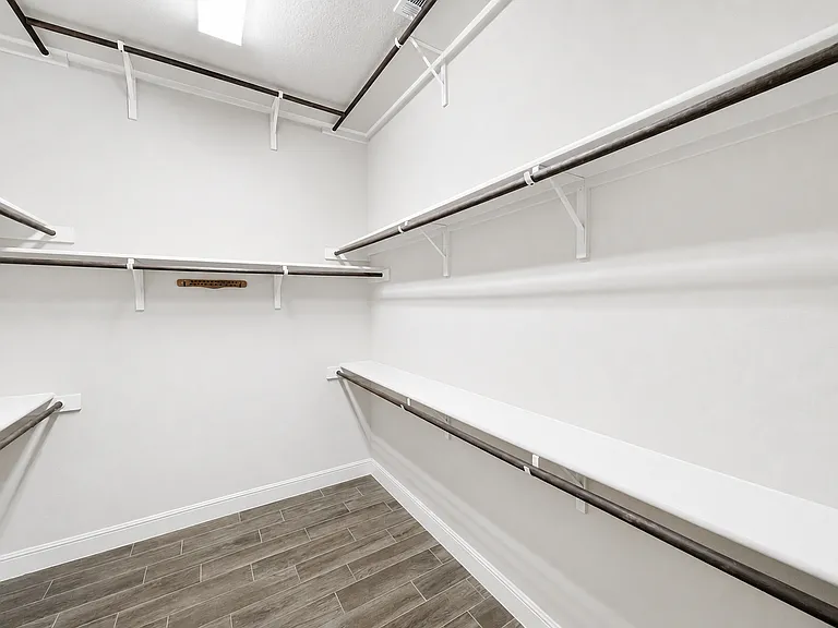 1609 Calvin Loop — Photo 17