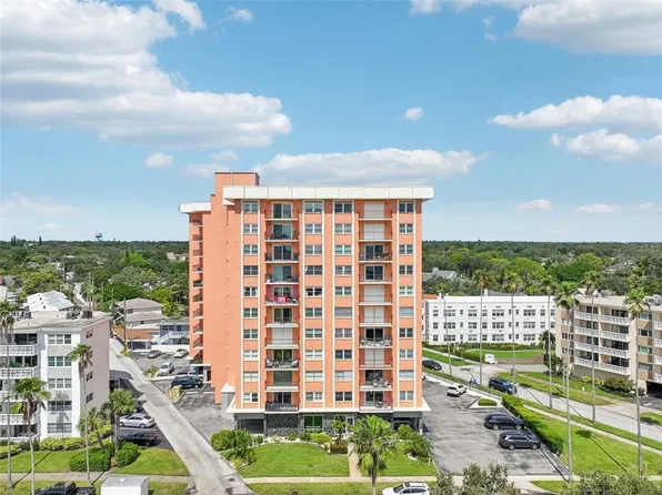 1120 N SHORE DRIVE NE #903, ST PETERSBURG, FL 33701