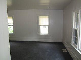 2nd image of 515 S Rosewood Ave