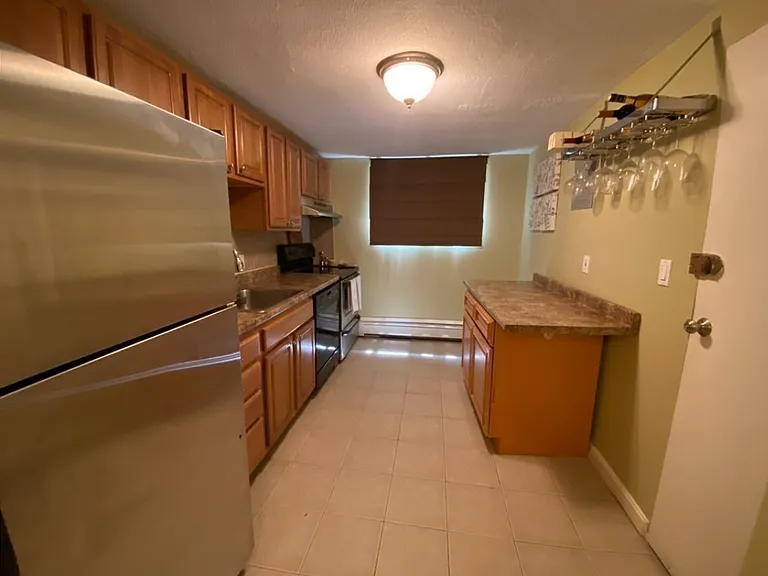 25 Westgate Rd #2 — Photo 6