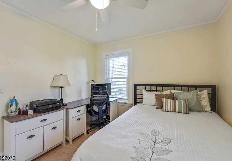 8 Oak Grove Rd #2 — Photo 10