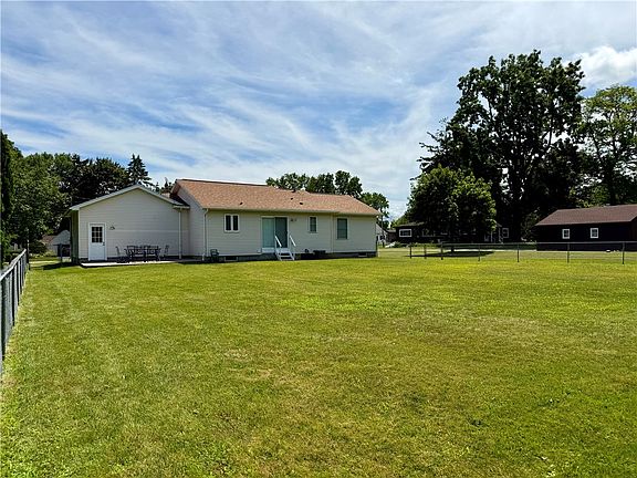 5th image of 195 Buckman Rd