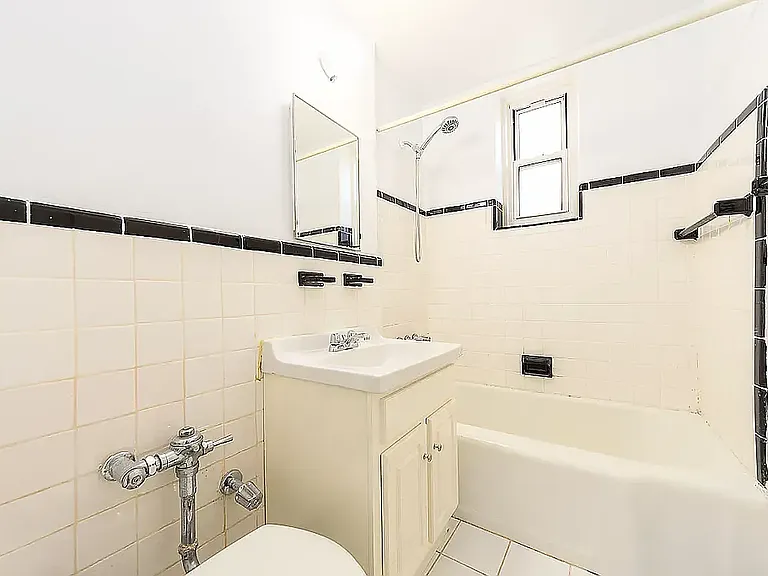 5532 Netherland Ave #3B — Photo 7