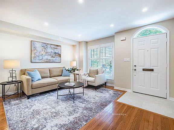 4th image of 454 Saint Johns Rd