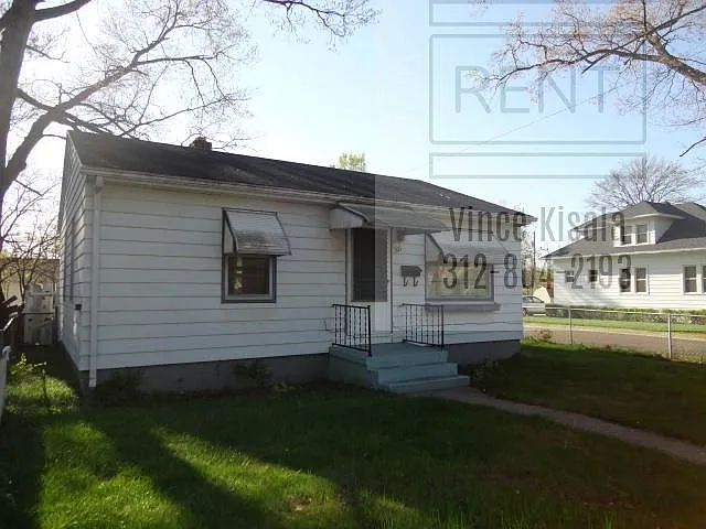 301 Jackson St photo 1
