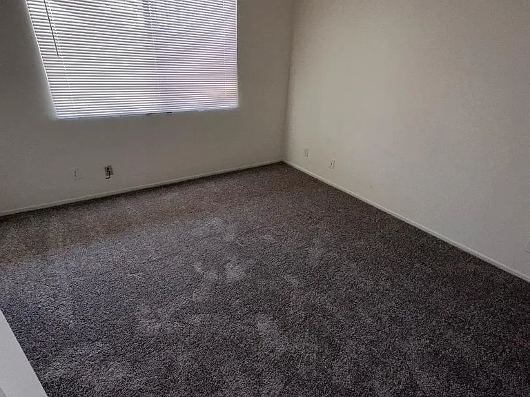 412 S Clementine St #111 — Photo 4