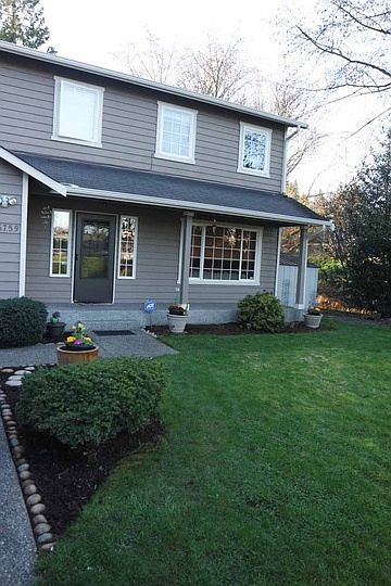 1st image of 16759 Wallingford Ave N