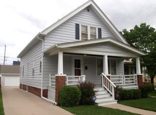 1120 S 58th St, West Allis, WI 53214