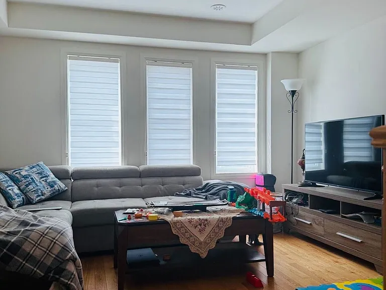 142 King William Way — Photo 4