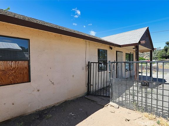 5th image of 2954 8th St