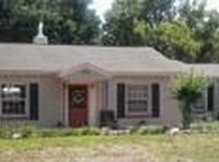 250 E 8th Ave, Mount Dora, FL 32757
