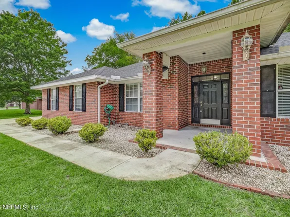 10503 MCGIRTS CREEK Drive, Jacksonville, FL 32221