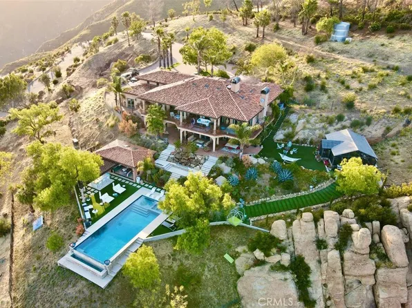 22331 Swenson Dr, Topanga, CA 90290