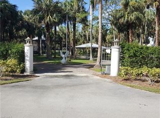 2221 Krape Rd, Naples, FL 34120