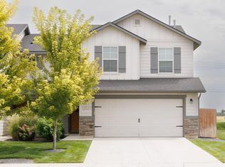 13537 Palm Beach Dr, Caldwell, ID 83607