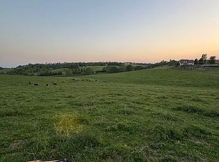716 Elkin Station Rd, Winchester, KY 40391