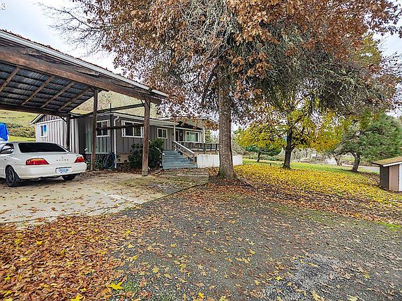 2nd image of 663 Brozio Rd