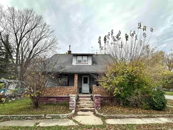 25 Main St, Onward, IN 46967