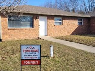 7092-7094 N Manor Dr, Brownsburg, IN 46112