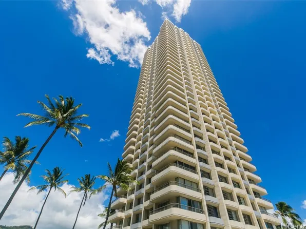 2825 S King St APT 3403, Honolulu, HI 96826