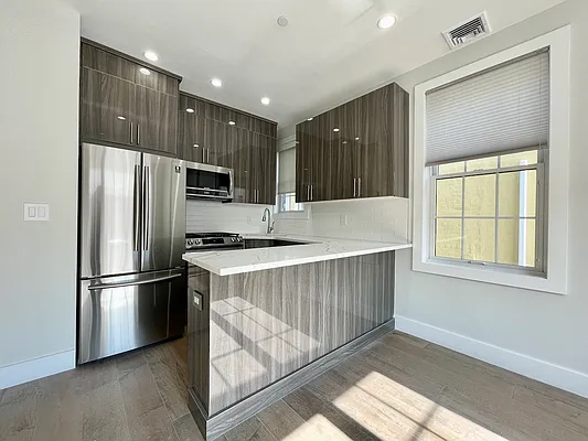 Rented by Corcoran | media 25