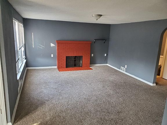 5th image of 3529 Norton Ave