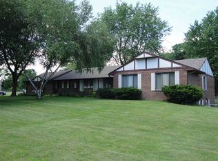 5604 Linden Rd, Rockford, IL 61109