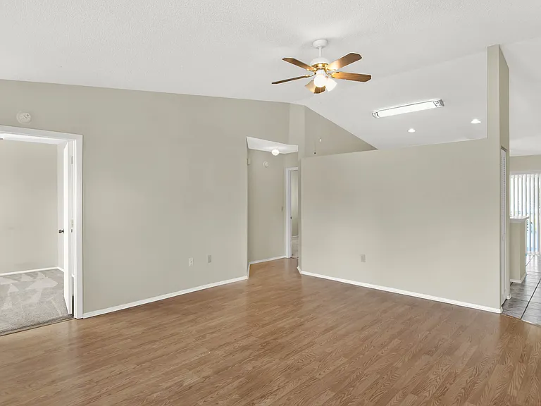 4241 Alamanda Blvd — Photo 6