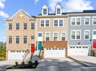 518 Downswing Rd, Baltimore, MD 21208