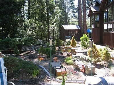 Beautiful Garden Railway in backyard