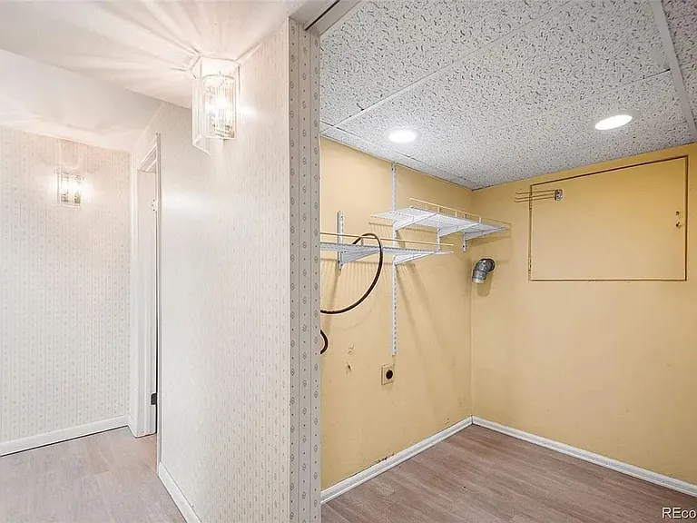 7391 Coors Dr — Photo 12