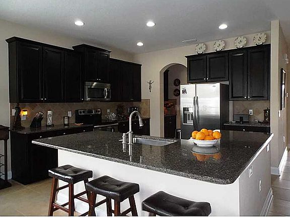 5th image of 32537 Summerglade Dr