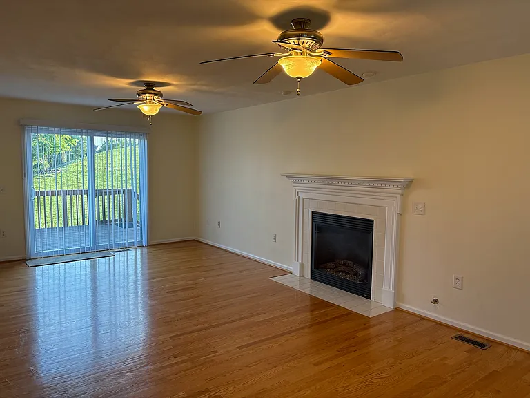 empty living room view