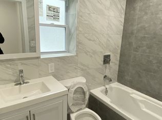 119-17 202nd St, Saint Albans, NY 11412