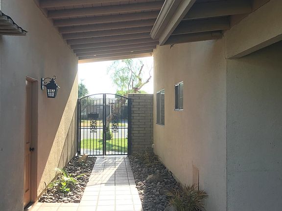 2nd image of 44841 Sherwood Dr