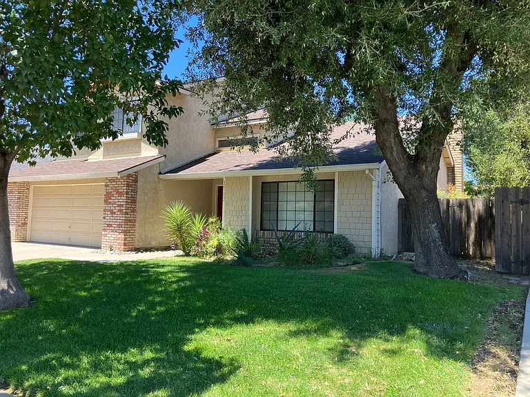 1717 Whippoorwill Ct — Photo 2