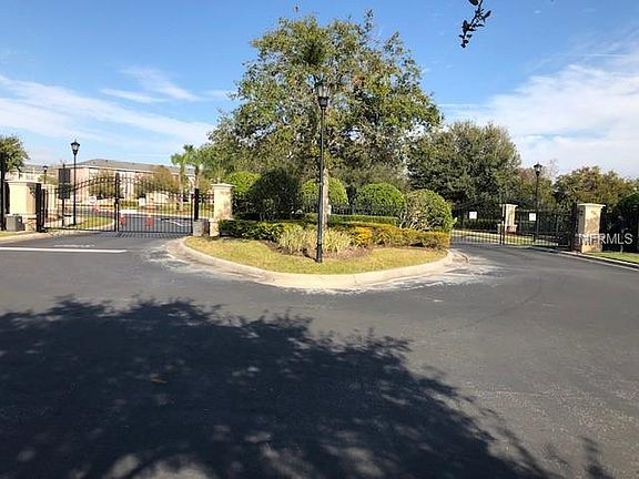 5th image of 2609 Oleander Lakes Dr