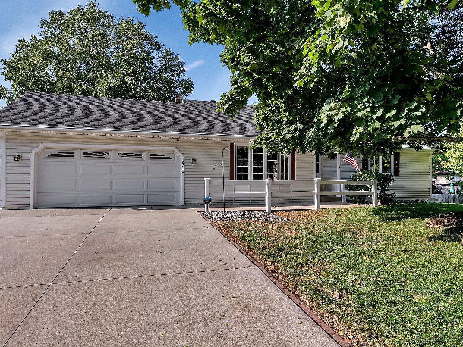 10710 Garden Cir, Bloomington, MN 55438 Zillow
